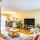 SeaTac Home with Patio and Grill - 3 Mi to Airport!, SeaTac (Foto 6)