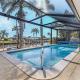 Heated Pool, Gulf Access and Private Dock - Villa Breezy Palms - Roelens Cape Coral - Foto 2