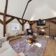 Charming cottage with hot tub & private garden, Rochester