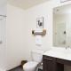 Cream City 2BR Apt - Just 3 Blocks to Fiserv with Gym and Parking, Milwaukee - Fotografie 9