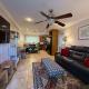 2 BR apartment with laundry pool, Baton Rouge