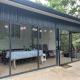 Idyllic, private, riverside Container Home, San Antonio (fotografie 6)