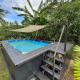 Idyllic, private, riverside Container Home, San Antonio (fotografie 3)