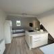 EXKLUSIVE 1 Zimmer Wohnung über Dächern von Bremen, Bremen