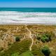 Sandbanks - Papamoa Beachfront Holiday Home, Papamoa - Fotografie 2