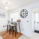 4BDR house,8 guests, Contractor Stays , Holiday home, Free Parking, Reliable WiFi, Worksite and Amenities Nearby!