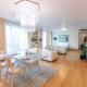 Royal Penthouse Whith Free Parking, Рига