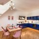 Decadent Art Deco Balcony Apartment in Old Town, Praha - Fotografie 8