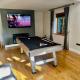Serene Retreat - Hot Tub - Pool Table - Close to New Forest and Bournemouth Beach - Sleeps 12 Hurn - Photo 8
