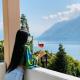 Spectacular penthouse with lake views in central Brissago