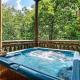 Mountain 7BR Cabin - Pet-friendly, Hot Tub, Pool, and Views, Sevierville (foto 8)
