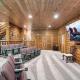Mountain 7BR Cabin - Pet-friendly, Hot Tub, Pool, and Views, Sevierville (foto 6)