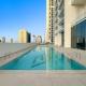 FIRST CLASS Studio Touch of Luxury & Comfort, Dubái - Foto 10