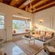 StayVista at Villa Blanche with Bonfire, BBQ, デヘラードゥーン - 写真 1