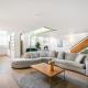 Schoolbell Mews full 3 bedroom 2 bathroom architect designed mews house Fabulous Bow, Victoria Park Location, Londýn - Fotografie 1
