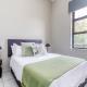 5 min from Mall, City Oasis with Pool, Fast Wifi, Parking, Cinema Johannesburg - Photo 7
