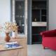 Roby's Apartment, Alguer