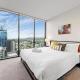 Sunset Views with Best Location, King Bed, Pool, Gym, Brisbane - Photo 1