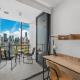 Stylish Apt and Best Location with King Bed, Pool, Gym, Brisbane - Zdjęcie 5