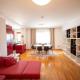 Lovely 3 BR Apt Across Tanners' Bridge, Sleeps 8, Tirana - Photo 1