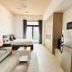 OYO HOME 1364 Fully Furnished Studio Apartments Jvc, Dubai - Foto 5