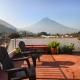 Casa Rosita, Stunning Volcano Views and Private Terrace Santa Ana - Foto 7