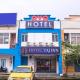 Hotel O Taj (seksyen 13)