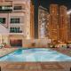 LivWithUs - 2 BR in Marina View Tower B, Dubaï (photo 4)