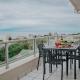 Ballito Vista - Stunning Seaview - Walk to Beach - 3 Bedroom, Ballito (photo 6)
