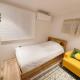 Big Family or Group Stay 3 Rooms 5 Beds SNU Station Line 2, Seoul - Photo 9