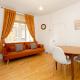 Sunny 1BR Gem in Chelsea Harbour & Coleridge Gardens, Londýn - Fotografie 1
