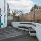 Near Highbury Islington Station with Private Garden, London - Photo 3