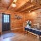 Large Cabin Rental with Games Room and Hot Tub in Logan, Ohio - Fotografie 4