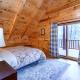 Large Cabin Rental with Games Room and Hot Tub in Logan, Ohio - Fotografie 9