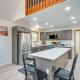 Lakefront Poconos Cabin with Deck and Game Room, Pocono Lake (foto 7)