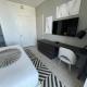 Beachfront Apt with Gym, Pool, and Rest in Miami, Hollywood - Fotografie 7