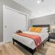Modern 1 Bedroom Apartment with 2 TVs Fast WiFi and Free Parking, Cleveland - Photo 10