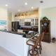 Serene pool home in the exclusive Heritage Oaks Golf & Country Club, Sarasota (zdjęcie 3)