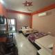 Hotel Chandar Palace - Near Khatu Shyam Ji Temple, Khātu - Foto 1