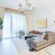 Chic Bright Home in Creek Beach with Lagoon Access, Dubai - Photo 9
