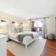 Waterfront Home with Guest Cottage, Oak Bluffs (foto 6)
