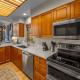 Spectacular views with Private Hot Tub Sleeps 16, Beaver Creek (photo 6)
