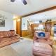 Historic Farmhouse on 7 Acres with Stellar View!, Kearney (zdjęcie 5)
