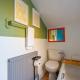 Ashley Suite - Cozy 1BR Maisonette with Parking & WIFI, Barry (Foto 4)