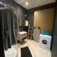 Blackroom, Arles - Foto 8