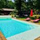 House de la Canopée, Swimming pool, Lake, Forest, large garden and WIFI, Hourtin
