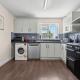 Spacious 4-Bed Home Near Birmingham City Centre with large Garden and WiFi, Бирмингем (фото 5)