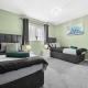 Spacious 4-Bed Home Near Birmingham City Centre with large Garden and WiFi, Бирмингем (фото 10)