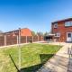 Spacious 4-Bed Home Near Birmingham City Centre with large Garden and WiFi, Бирмингем (фото 8)