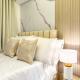 Eastovia Suites city center condo with pool at Fame, Manila - Fotografie 5